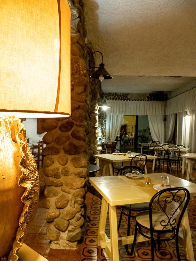 Albergo Ristorante Locanda Rosella Giba Exterior photo